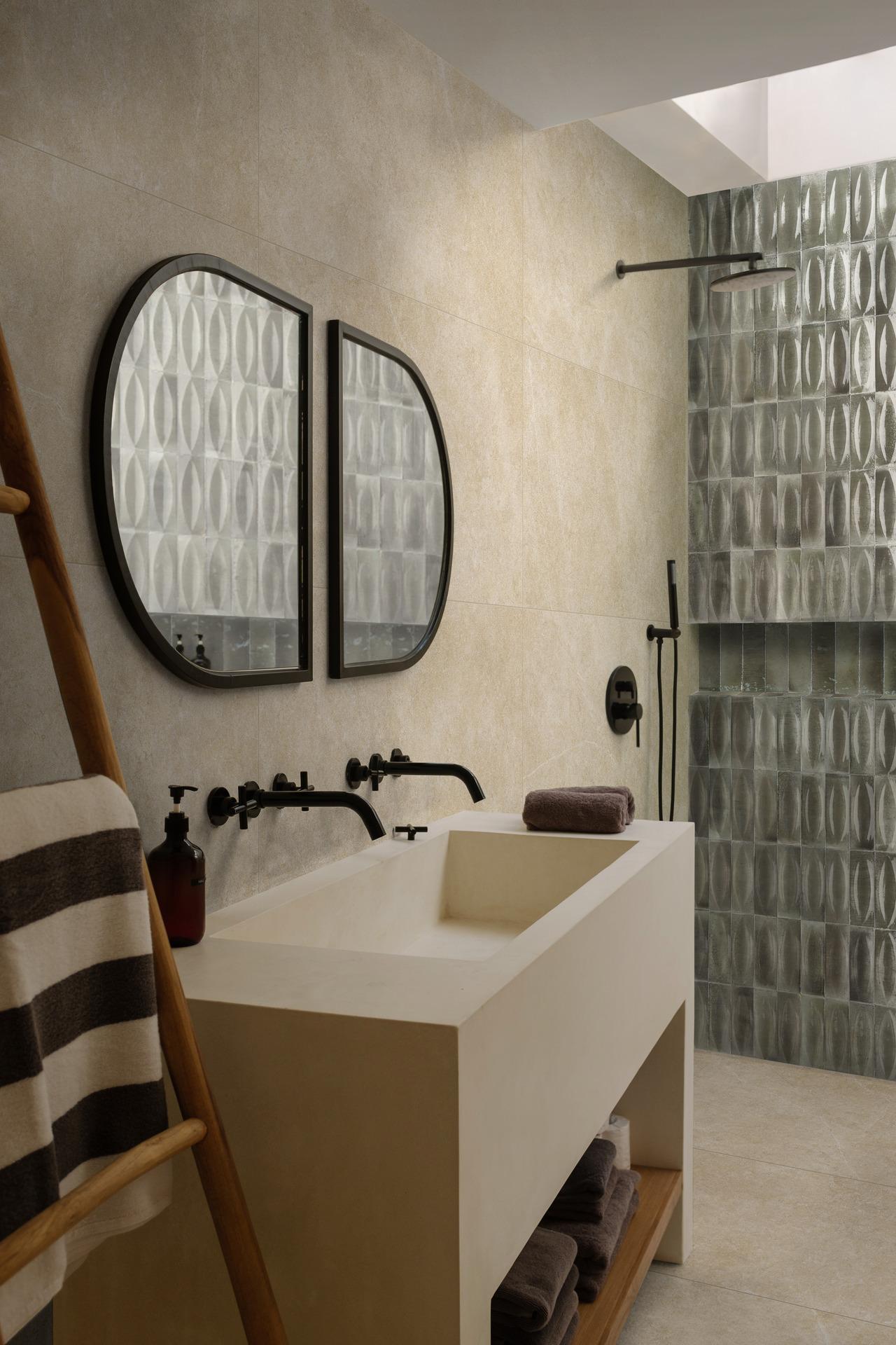 Ragno_Realstone_Argent_022.jpg.1920x0_q75_crop